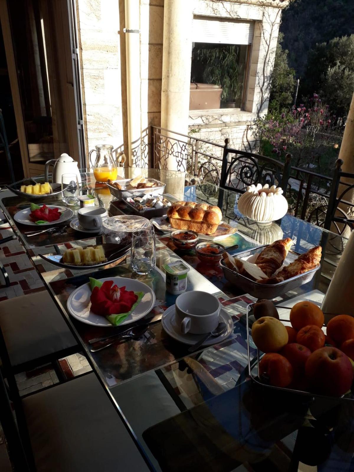 Les Arbousiers Hotel Céret Kültér fotó