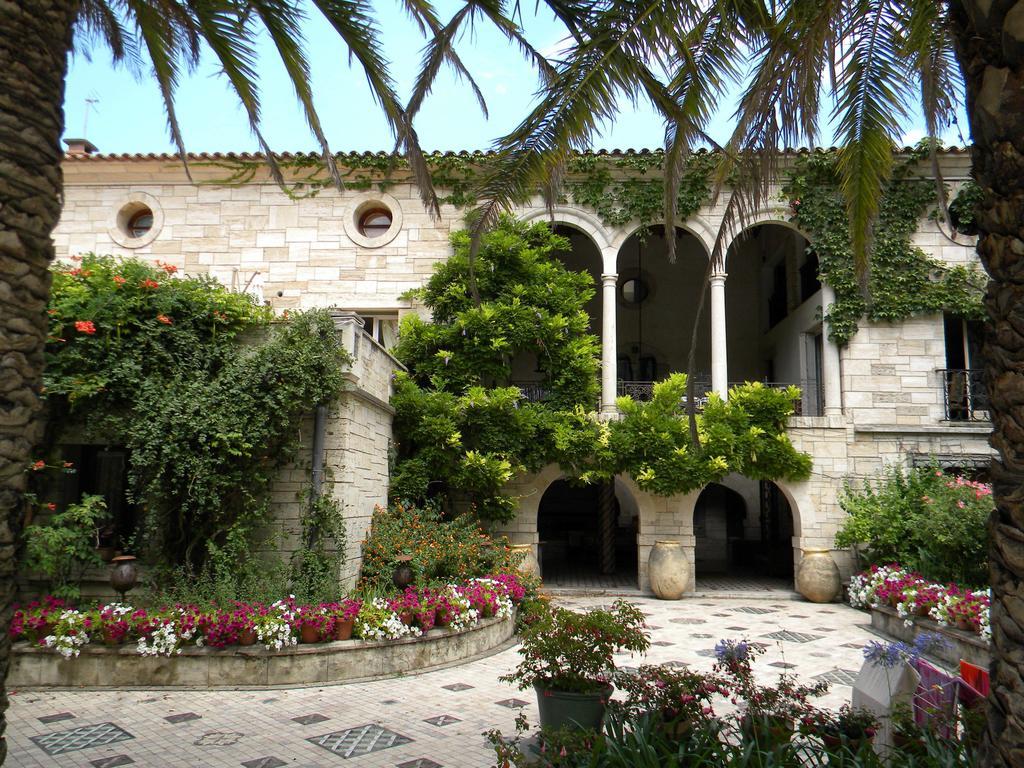 Les Arbousiers Hotel Céret Kültér fotó